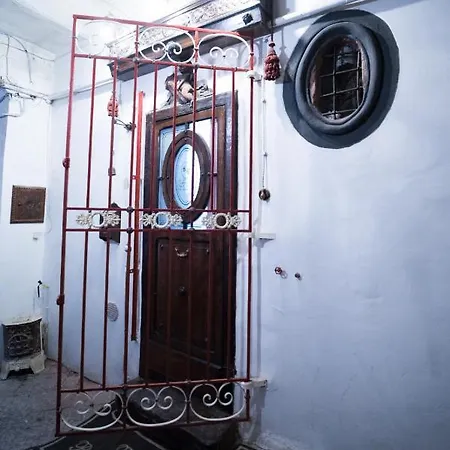La Casa Dei Custodi Del Duca Ruffo Di Bagnara 아파트