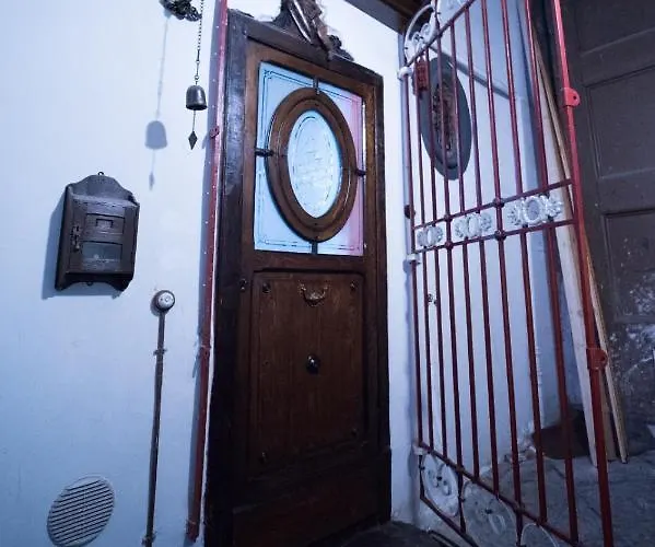 La Casa Dei Custodi Del Duca Ruffo Di Bagnara Napoli