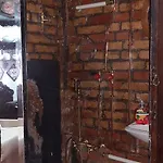 La Casa Dei Custodi Del Duca Ruffo Di Bagnara * Neapol